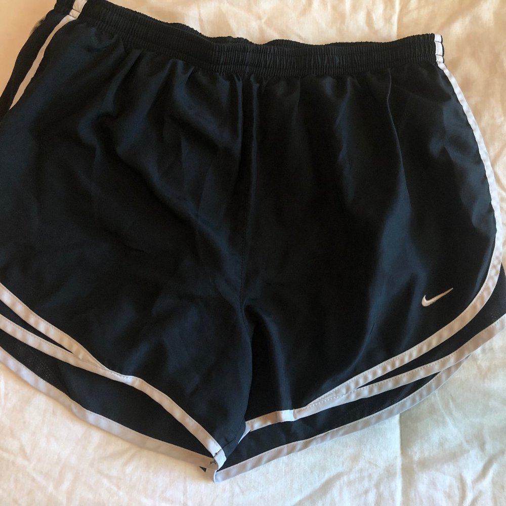 Black Nike Running Shorts w/ Lining